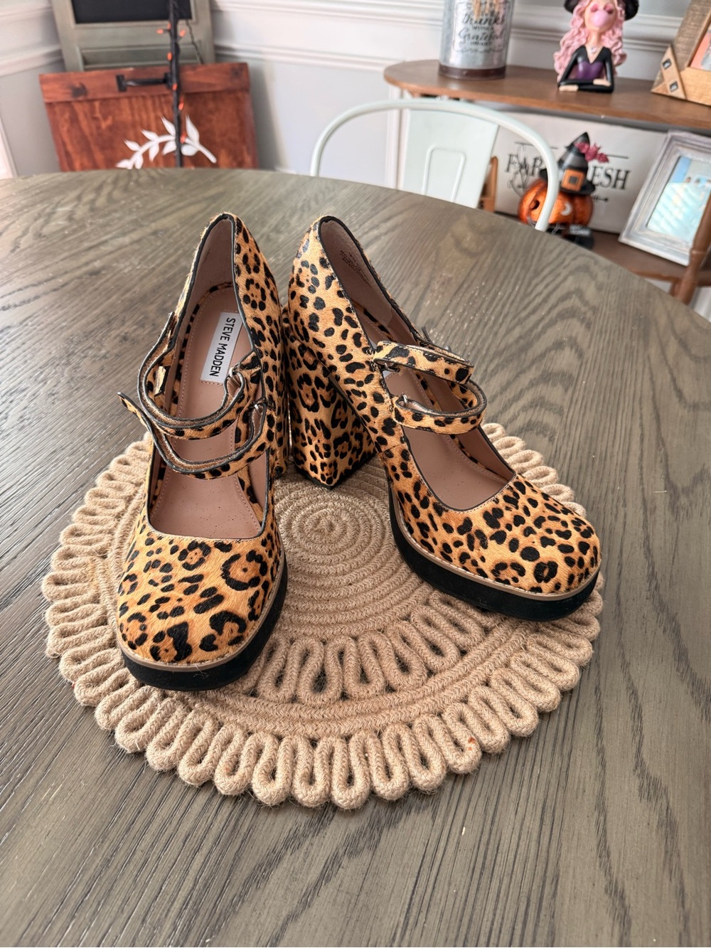 Steve Madden Twice-P Leopard platform Mary Jane heels Sz 11M